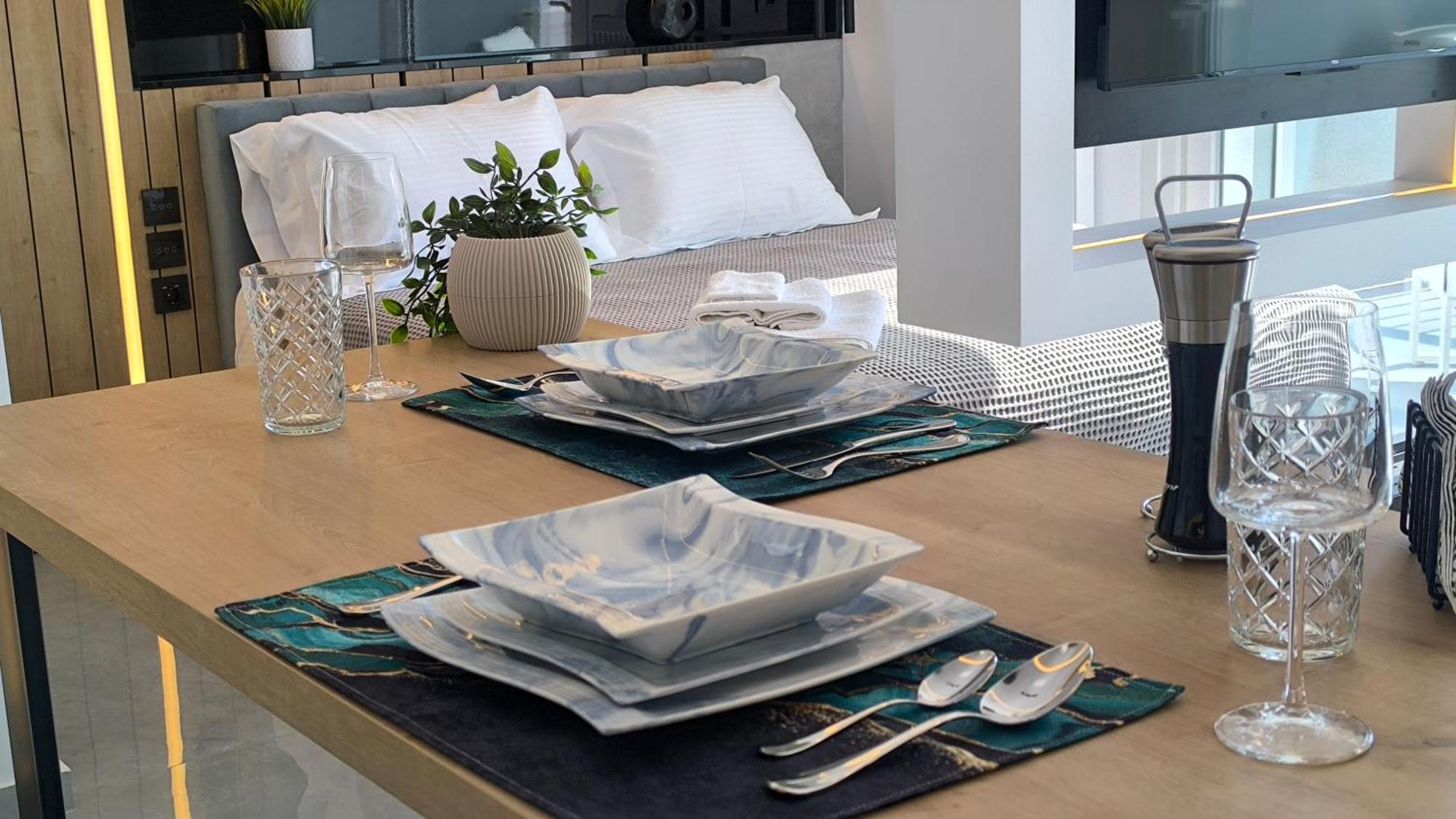 Larisa Absolute Suites, Sky View Smart Home Dış mekan fotoğraf
