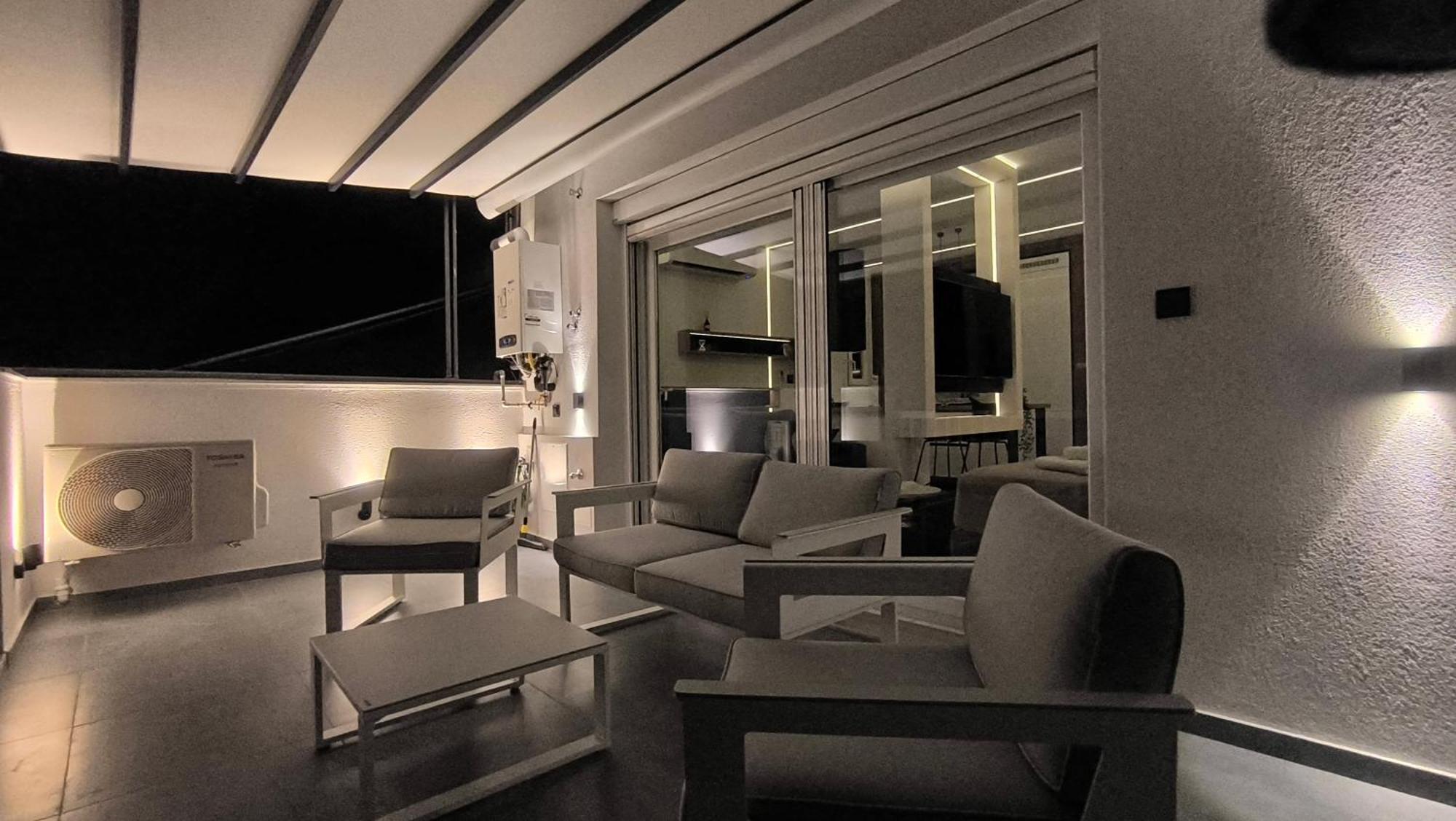 Larisa Absolute Suites, Sky View Smart Home Dış mekan fotoğraf